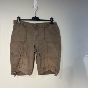 St. John's Bay Women's Brown Cargo Shorts